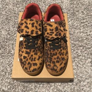 Steve Madrid Madrid Leopard sneakers